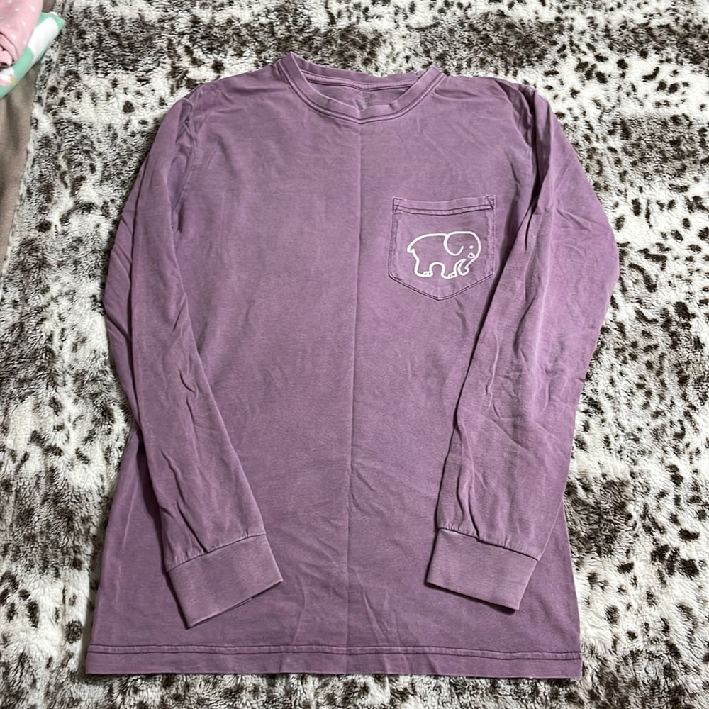 Ivory Elephant 🐘 long sleeved tee